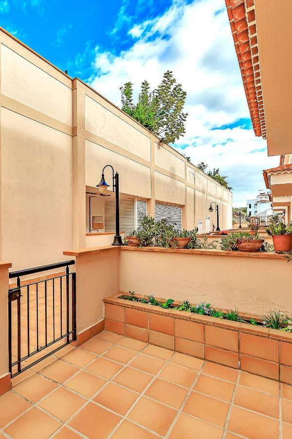 Great Ocean View Arena Apartment Puerto de Santiago  Room photo