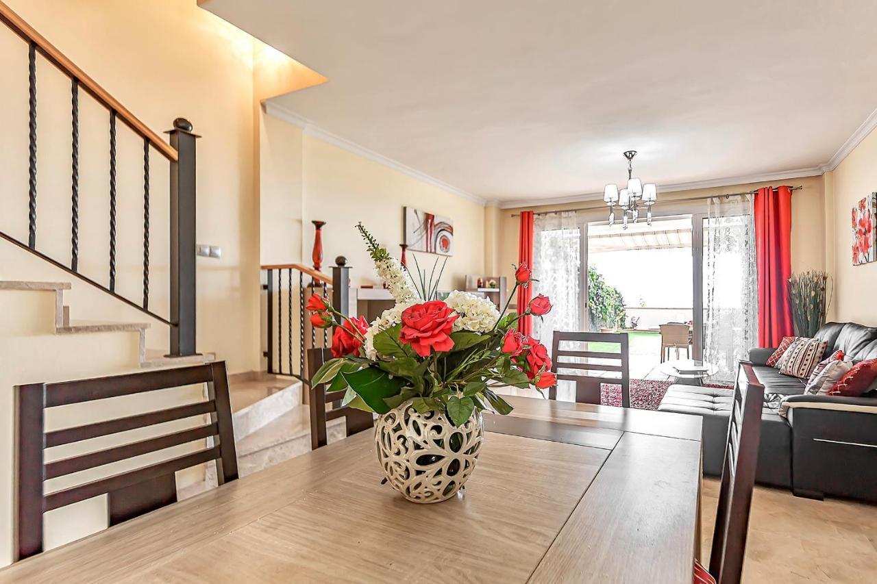 Great Ocean View Arena Apartment Puerto de Santiago  Room photo